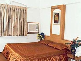 Hotel Eden Ahmadábád Kültér fotó